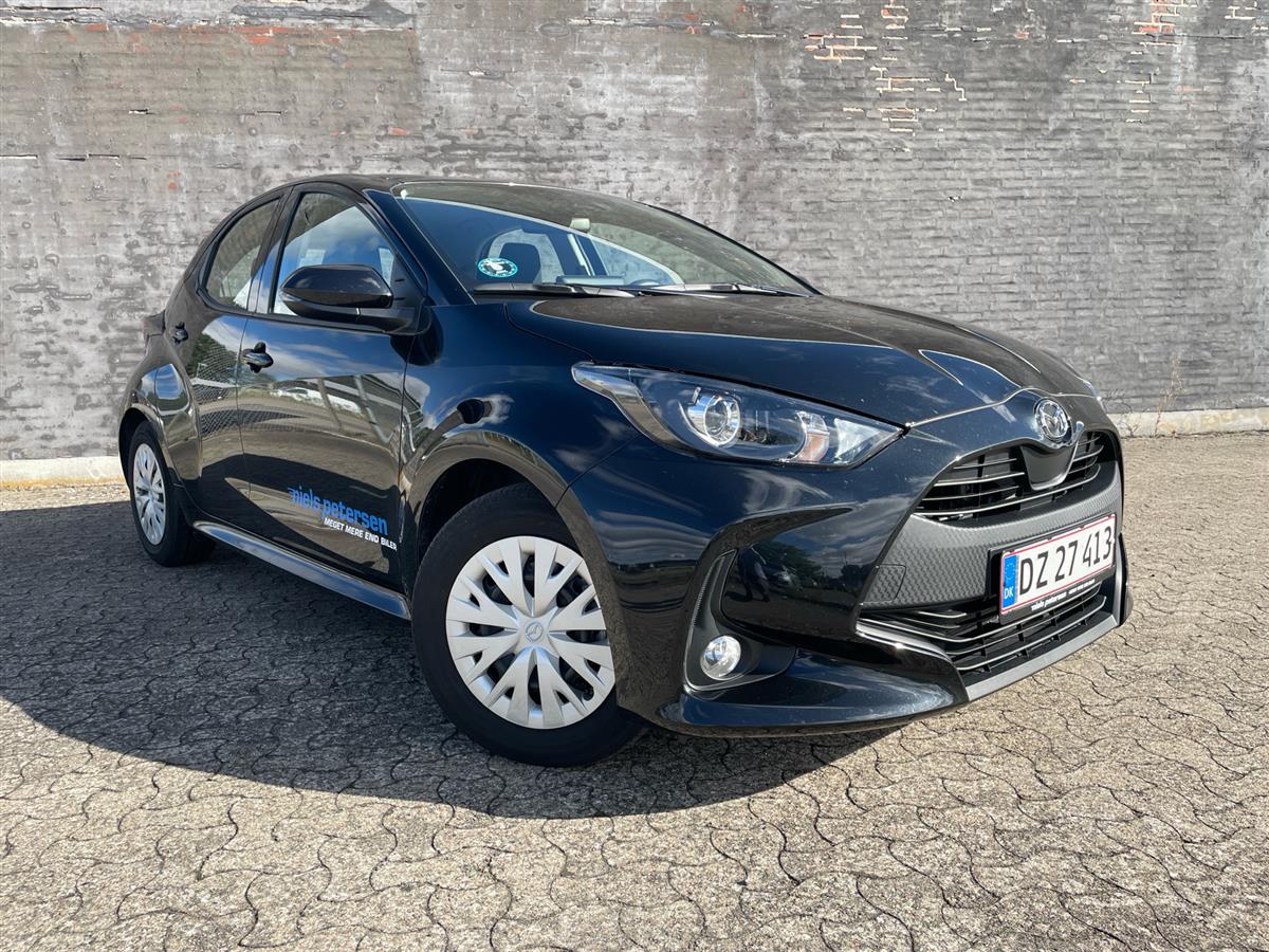 Mazda 2, 1,5 VVT-I  Hybrid Pure Plus Pack CVT 116HK 5d Trinl. Gear