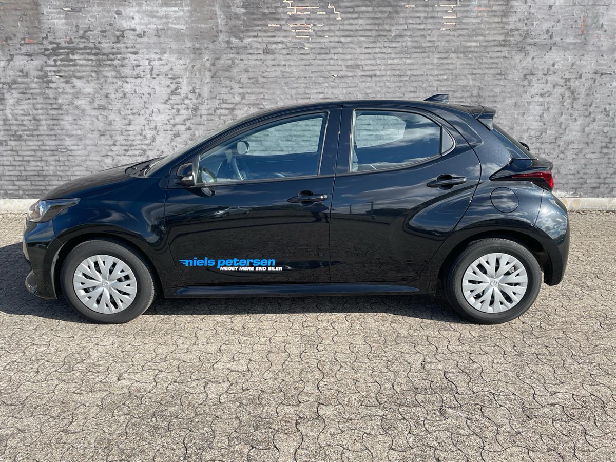 Mazda 2, 1,5 VVT-I  Hybrid Pure Plus Pack CVT 116HK 5d Trinl. Gear